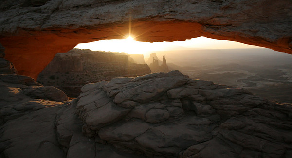 Marty Everhard > Mesa Arch April 24 2006 At Dawn